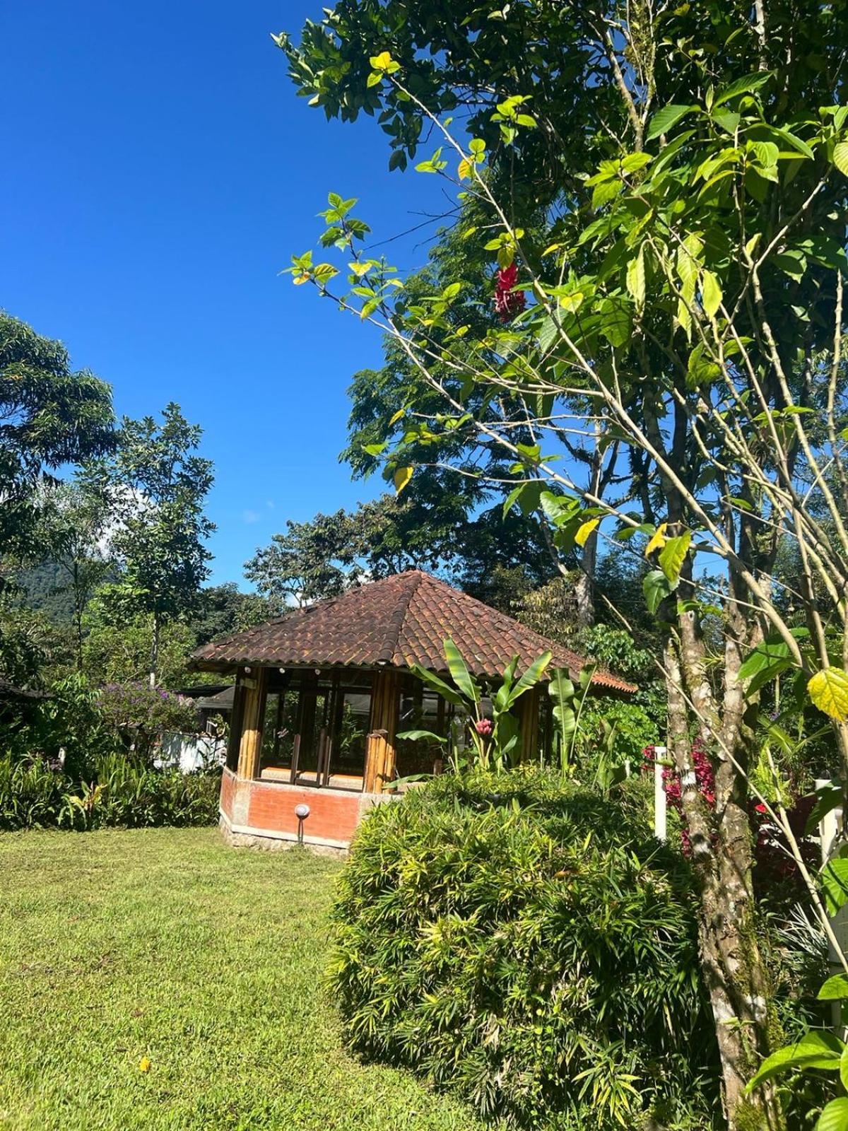 Cabanas Bambu Mindo Exterior photo